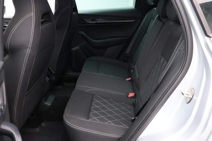 Škoda Karoq 2,0 TDI DSG 4x4 Sportline DPH