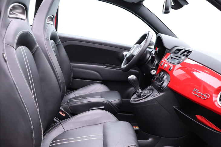 Abarth 500 1,4 Turbo 99kW Cabrio Akrapovič