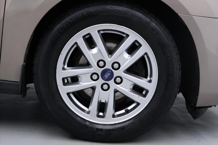 Ford Tourneo Connect 1,5 TDCI Titanium CZ Panorama