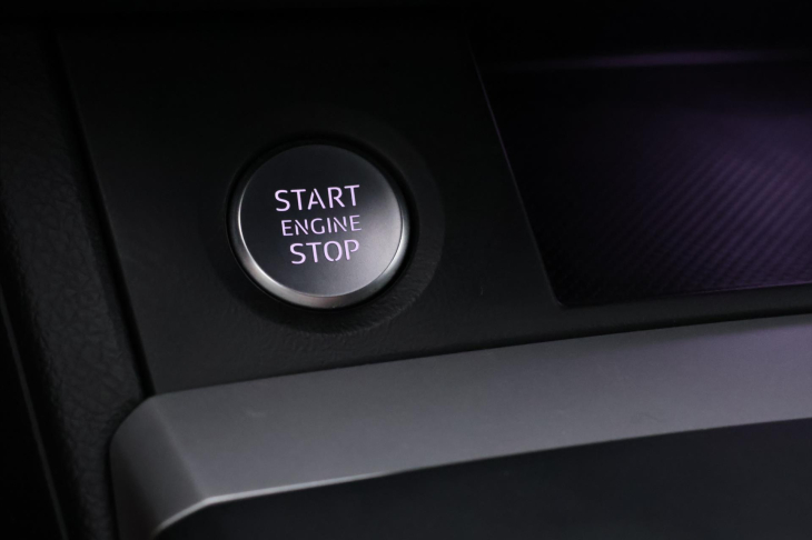 Audi Q5 2,0 40TDI S-line quattro DPH