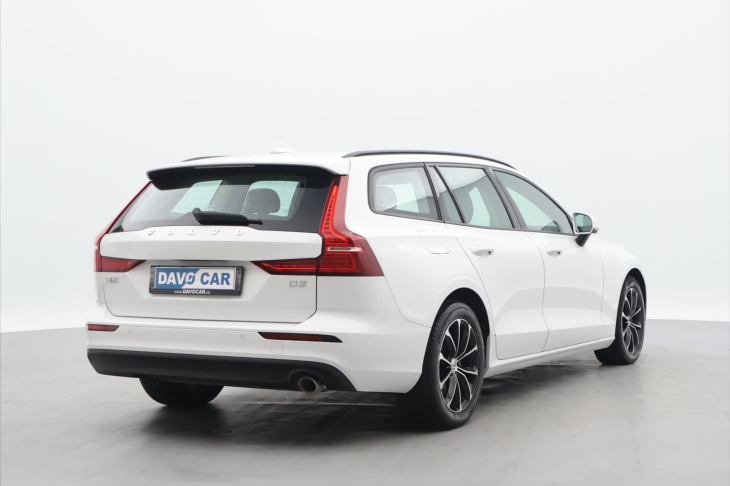 Volvo V60 2,0 D3 110kW Drive-E Momentum CZ