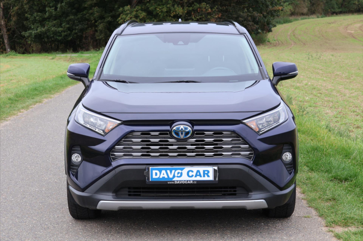 Toyota RAV4 2,5 131kW Hybrid Navigace