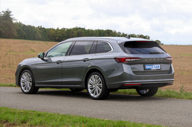 Škoda Superb 2,0 TDI DSG Laurin&Klement DPH