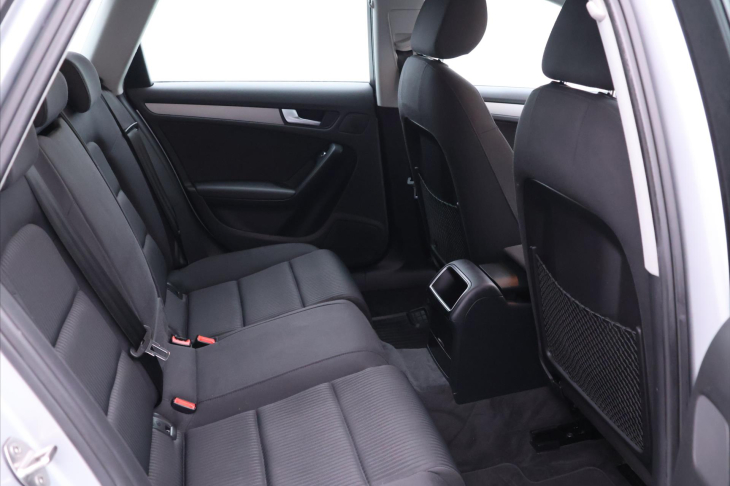 Audi A4 2,0 TDI 105kW Aut. CZ Klima