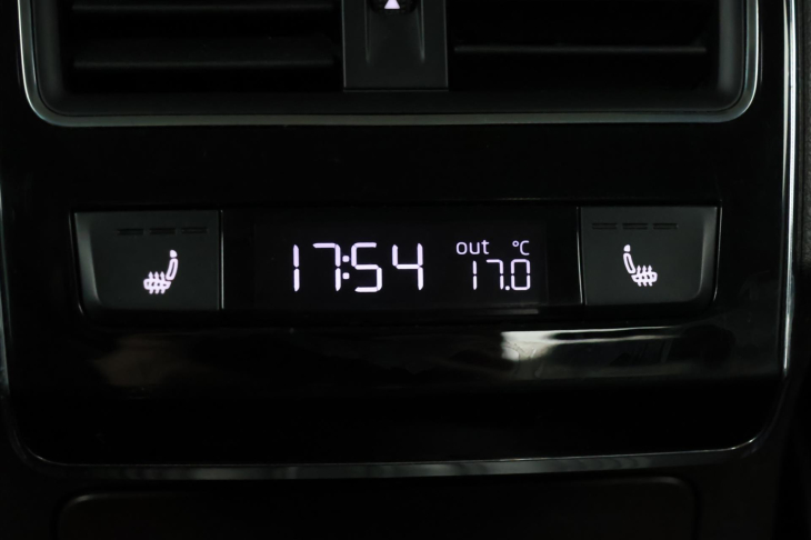 Škoda Superb 2,0 TDI 140kW L&K DSG 4x4 CZ