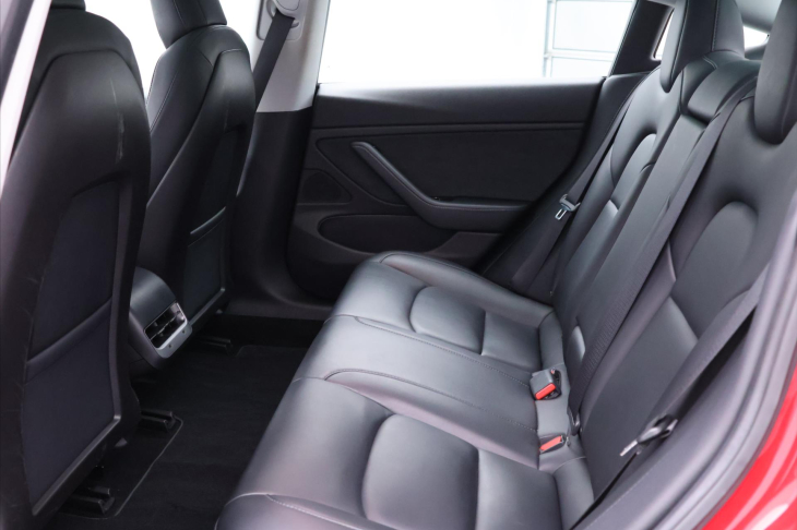 Tesla Model 3 Long Range Dual motor DPH