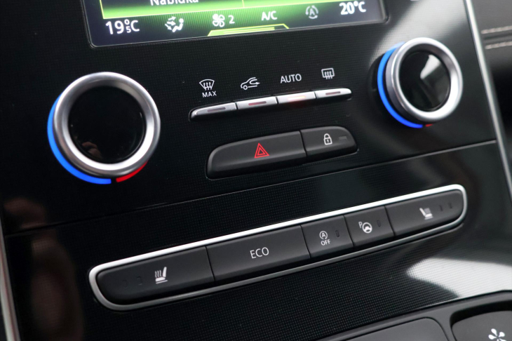 Renault Scénic 1,6 dCi 118kW EDC Bose Edition