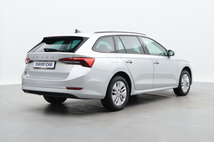 Škoda Octavia 2,0 TDI 85kW Ambition CZ DPH