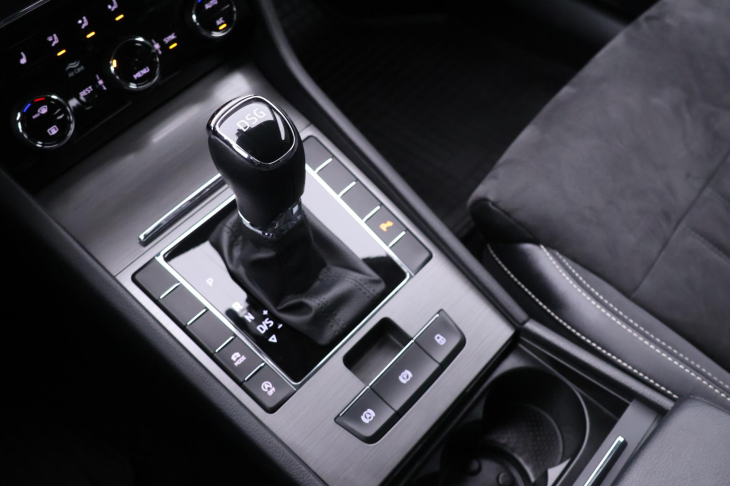 Škoda Superb 2,0 TDI 110kW Style DSG CZ DPH