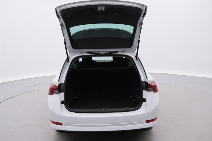 Škoda Octavia 2,0 TDI 110 kW DSG STYLE CZ