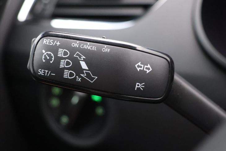 Škoda Octavia 1,6 TDi 85 kW Style Tažné Klima