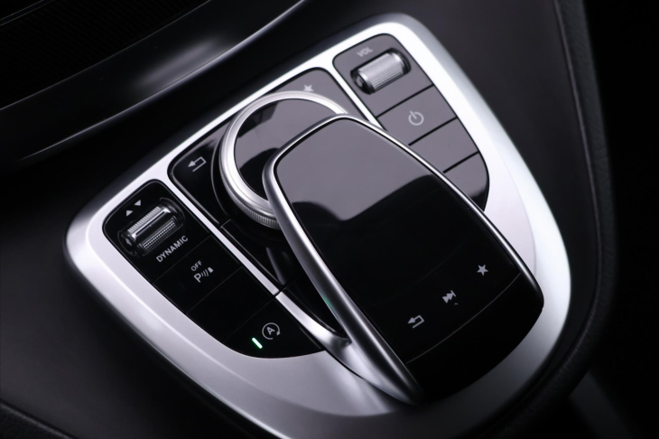 Mercedes-Benz Třídy V 2,0 220d 120kW Aut. Long DPH