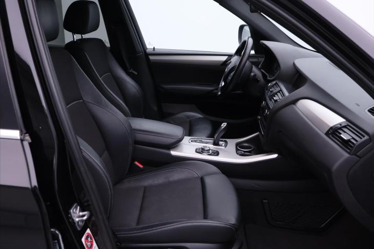 BMW X3 2.0 20d 135kw xDrive  Kůže