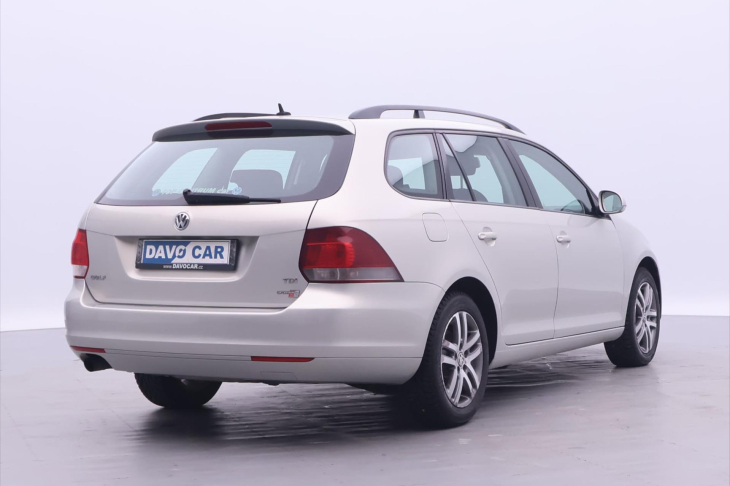 Volkswagen Golf Variant 1,6 TDI 77kW DSG Aut.klima CZ