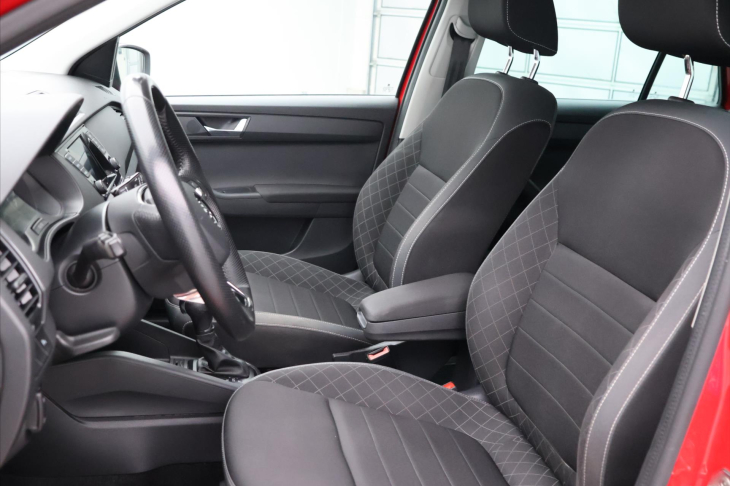 Škoda Fabia 1,0 TSI 70kW Tour CZ DPH DSG
