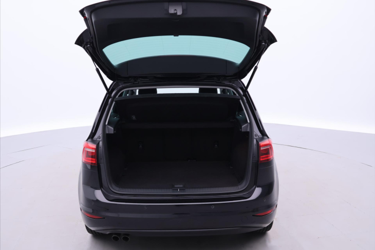 Volkswagen Golf Sportsvan 2,0 TDI 110kW DSG Highline