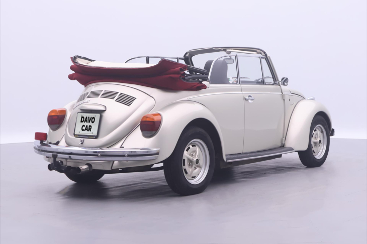 Volkswagen Beetle 1,3 1300 Cabrio