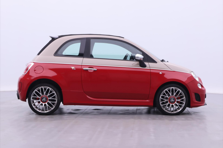 Abarth 500 1,4 Turbo 99kW Cabrio Akrapovič
