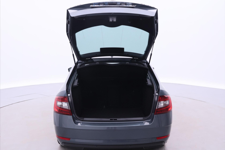 Škoda Octavia 2,0 TDI 110kW DSG LED Navi