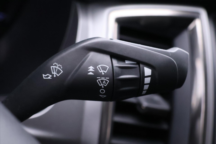 Ford Ranger 2,0 TDCi 125kW XLT CZ DPH