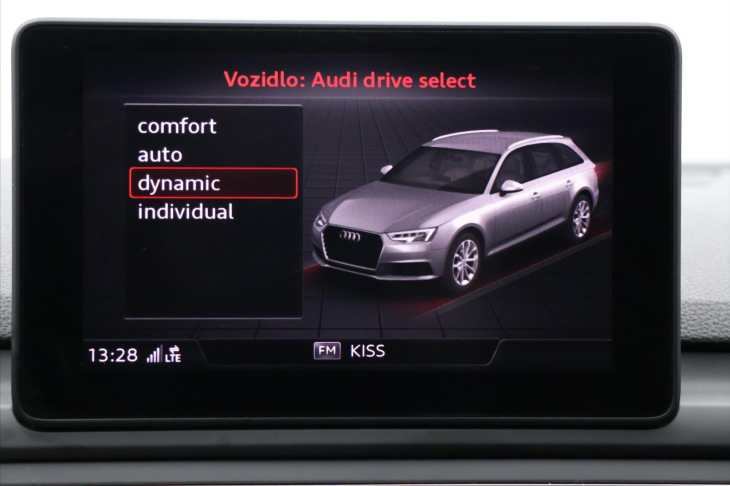 Audi A4 1,4 TFSI 110kW Aut. serv.kn.