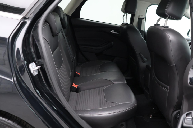 Ford Focus 1.5 TDCI 88kW Aut. Klima Navi