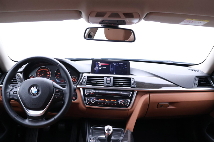 BMW Řada 4 2,0 420d 135kW Luxury Xenon