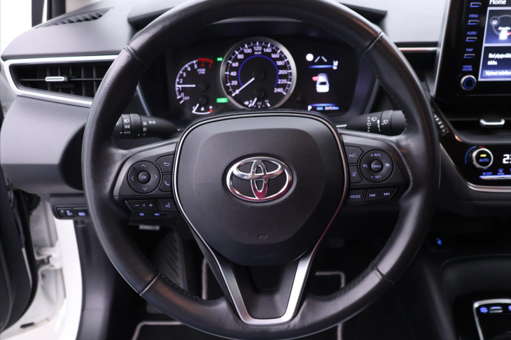 Toyota Corolla 1,8 Hybrid 90kW e-CVT CZ