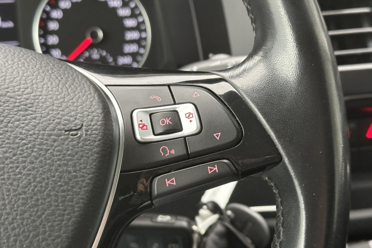 Volkswagen Caravelle 2,0 TDI 110kW DSG 9-Míst CZ