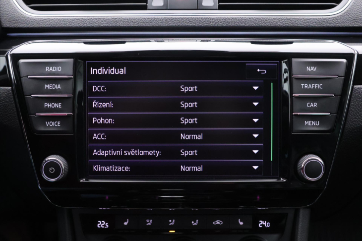 Škoda Superb 2,0 TDI 140kW DSG L&K Xenon