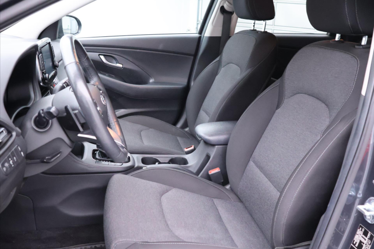 Hyundai i30 1,0 T-GDi Family Smart CZ DPH