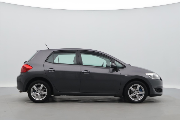 Toyota Auris 1,6 VVT-i 91kW Sol Aut.klima