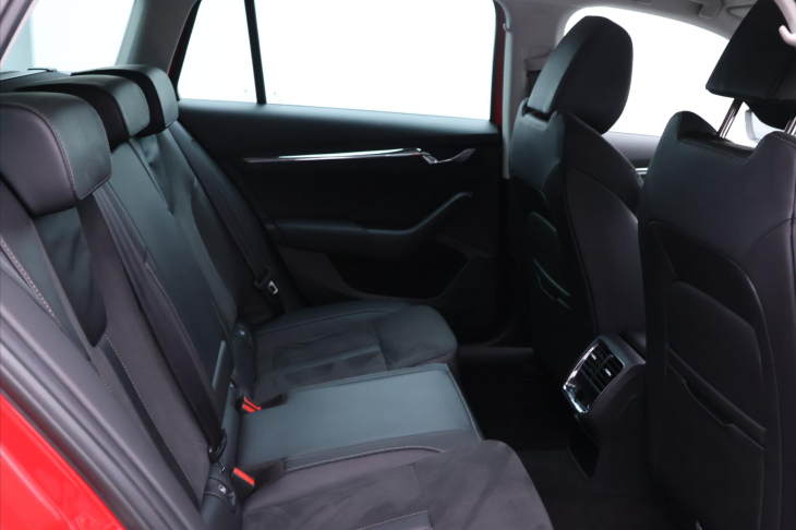 Škoda Octavia 2,0 TDI 147kW 4x4 Tažné Scout