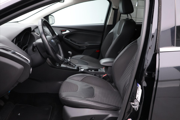 Ford Focus 1.5 TDCI 88kW Aut. Klima Navi