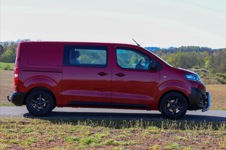 Citroën Jumpy 1,5 HDI 75kW CZ 6-Míst Tažné