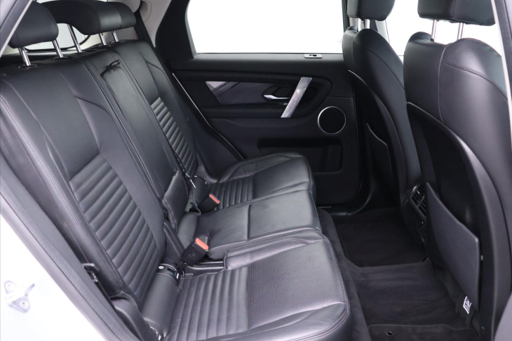 Land Rover Discovery Sport 2,0 D 110kW 4WD CZ 1Maj