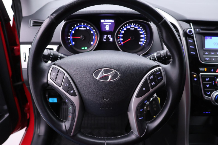 Hyundai i30 1,6 GDi 88kW CZ