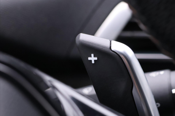 Peugeot 5008 2,0 HDI 133kW Aut. GT line CZ