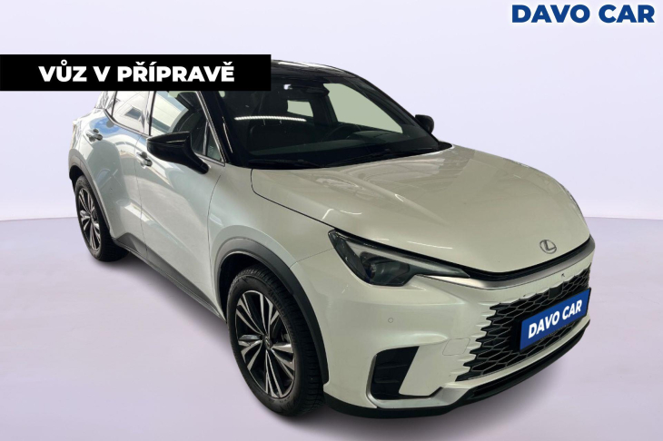 Lexus LBX 1.5 HEV 67 kW Emotion CZ DPH Hybrid