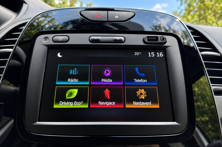 Renault Captur 1,3 TCe 96kW Intens LED Navi