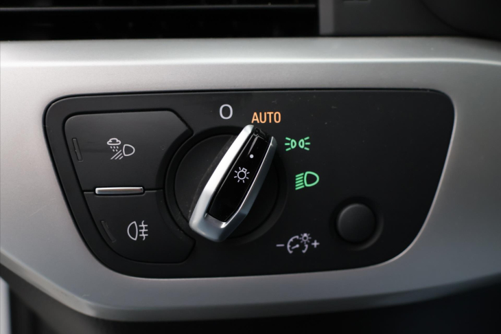 Audi A4 3,0 TDI 160kW quattro S tronic