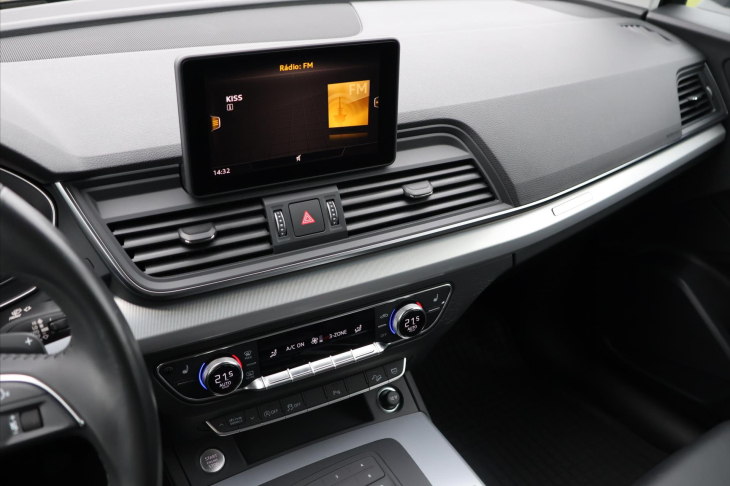 Audi Q5 2,0 TFSI Quattro S-tronic CZ