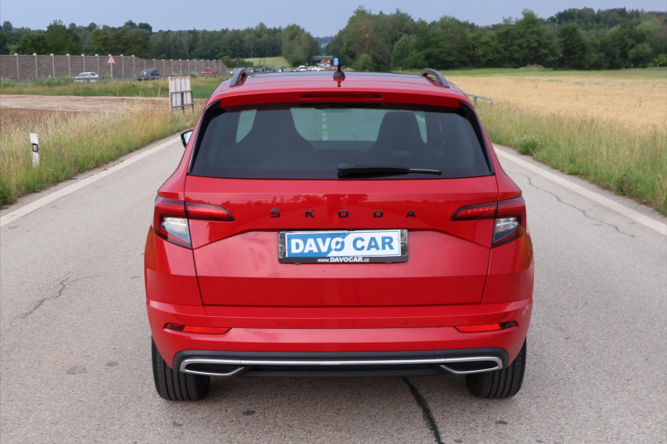 Škoda Karoq 1.5 TSI Sportline Virtual 1.Maj