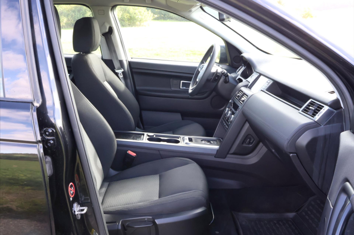 Land Rover Discovery Sport 2,0 TD4 110kW 4WD Automat