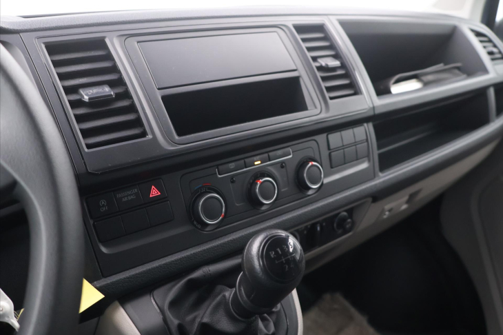 Volkswagen Transporter 2,0 TDI 75kW 6-Míst CZ DPH
