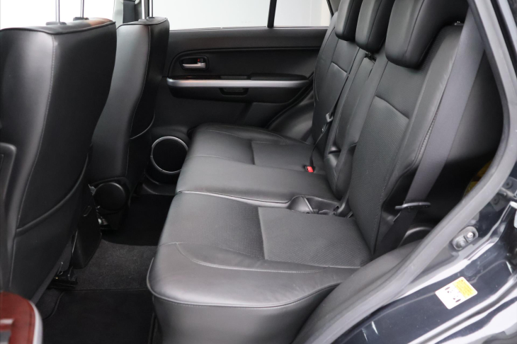 Suzuki Grand Vitara 2,0 JLX 103kW Aut. CZ