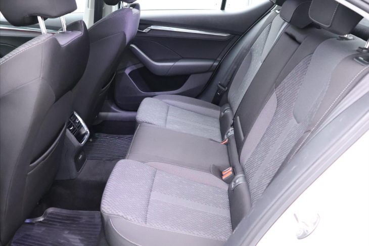 Škoda Octavia 2,0 TDI Style CZ DPH 1.maj