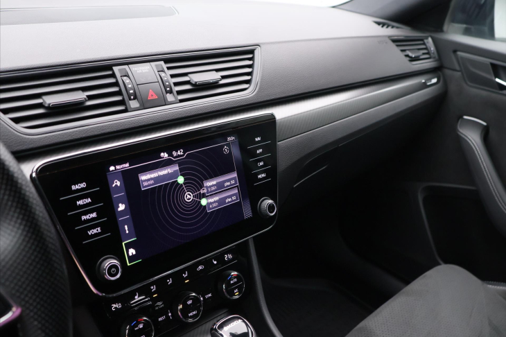 Škoda Superb 2,0 TDI 147kW DSG Sportline DPH