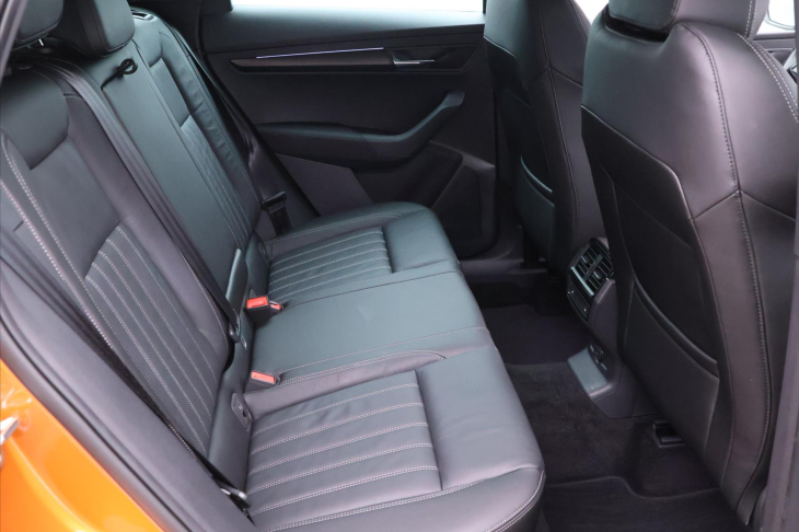 Škoda Karoq 2,0 TDI DSG Sportline 4x4 DPH