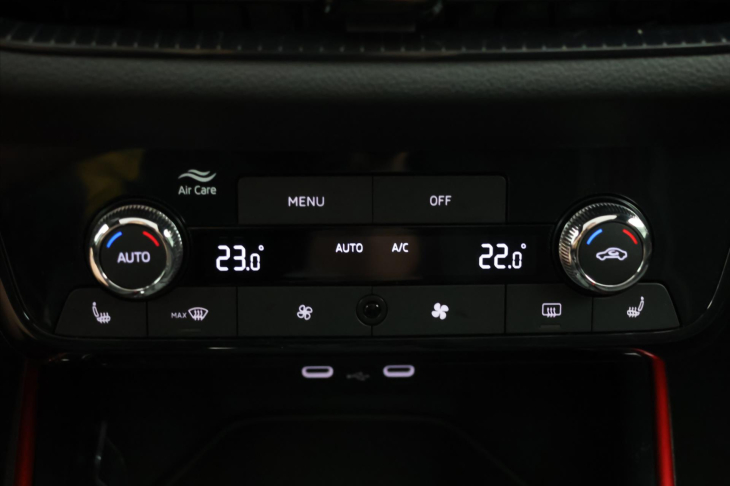 Škoda Fabia 1,0 TSI DSG Monte Carlo 1.Maj.